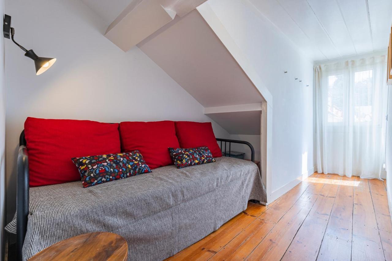 Alfama 2Bdr Duplex Apartment W/ Balcony By Lovelystay Lisbon Exterior photo